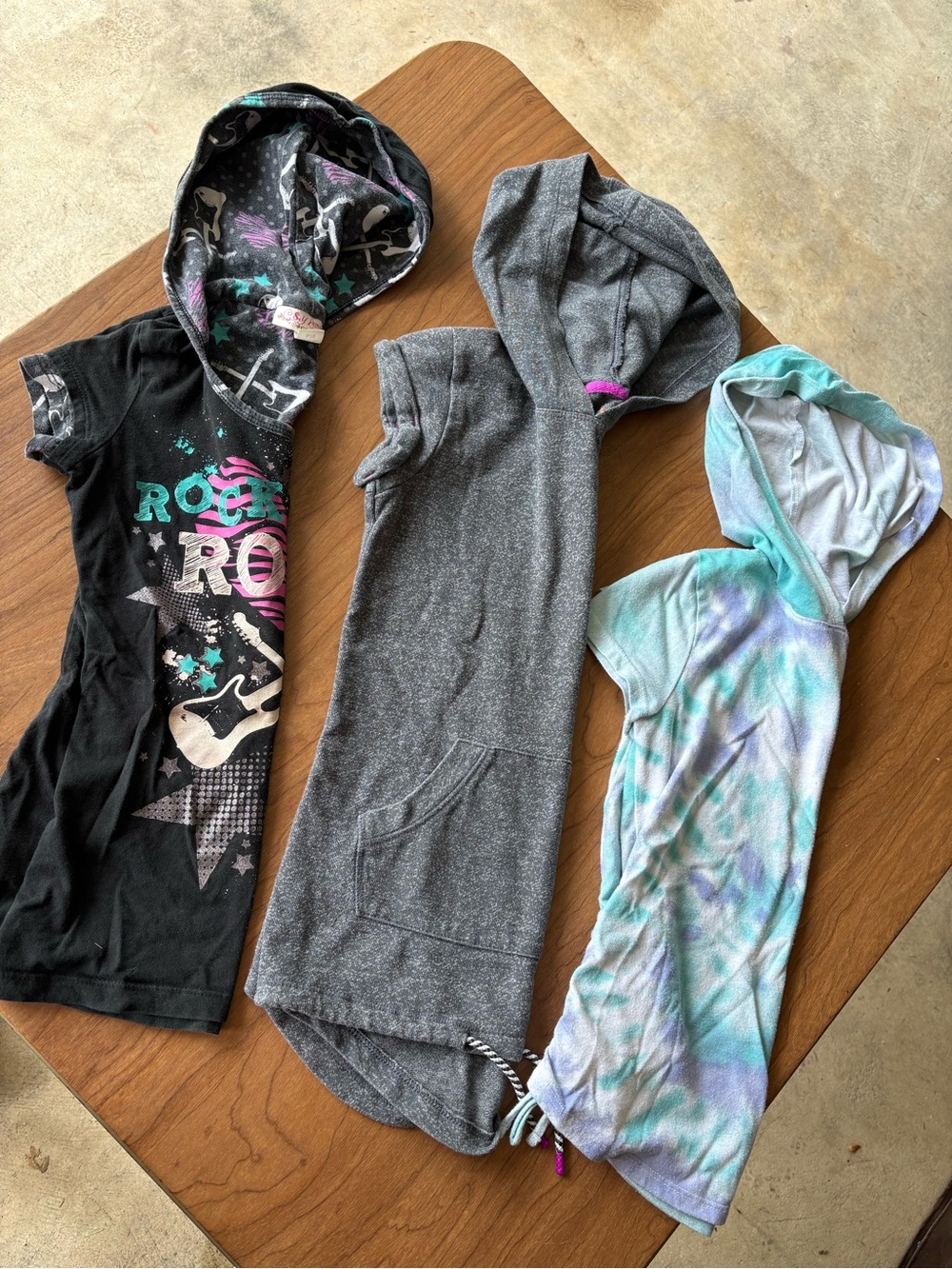 Gray and Black Kids Short Sleeve Hooded Tees